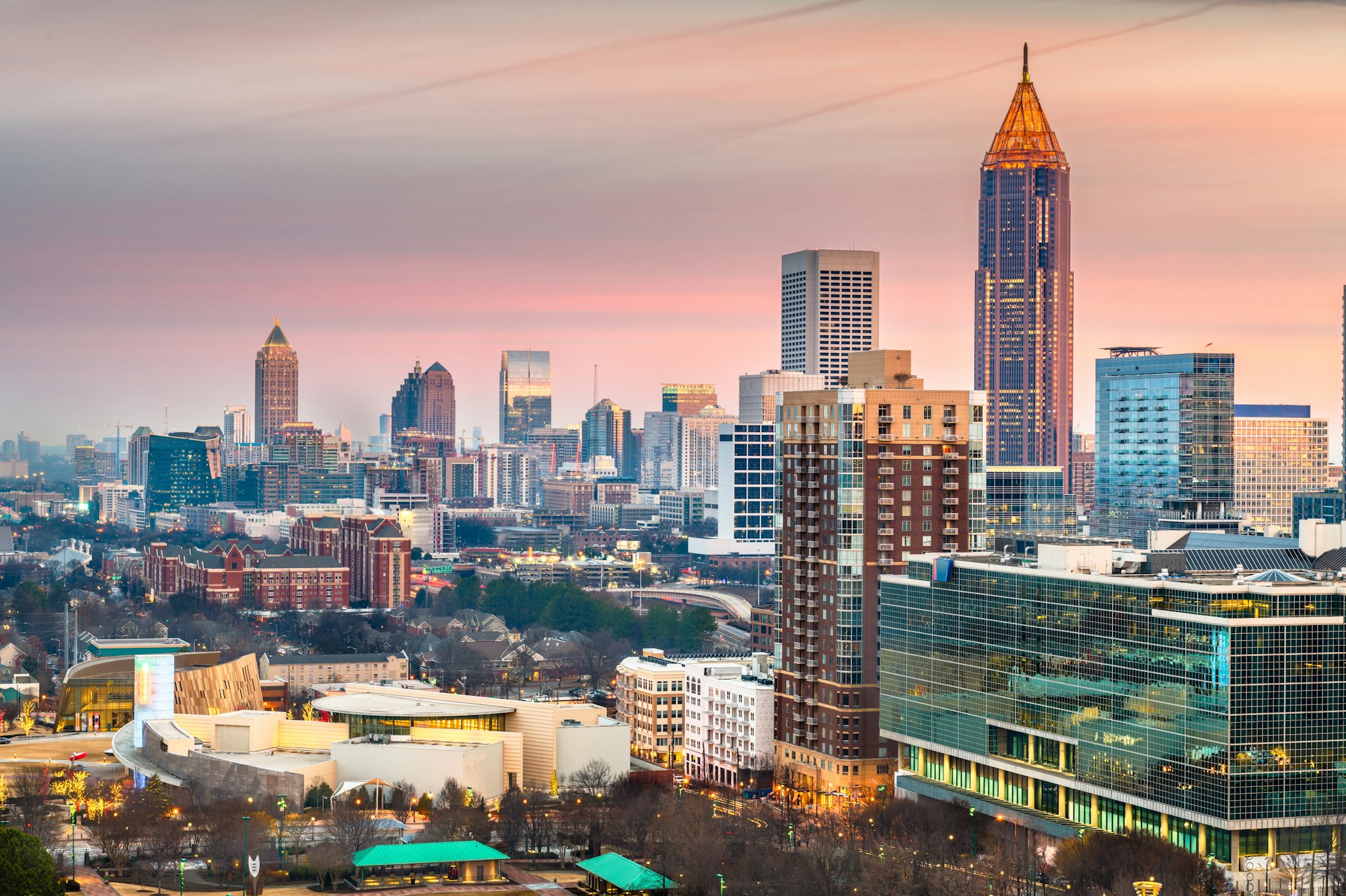 atlanta-georgia-usa-downtown-skyline-